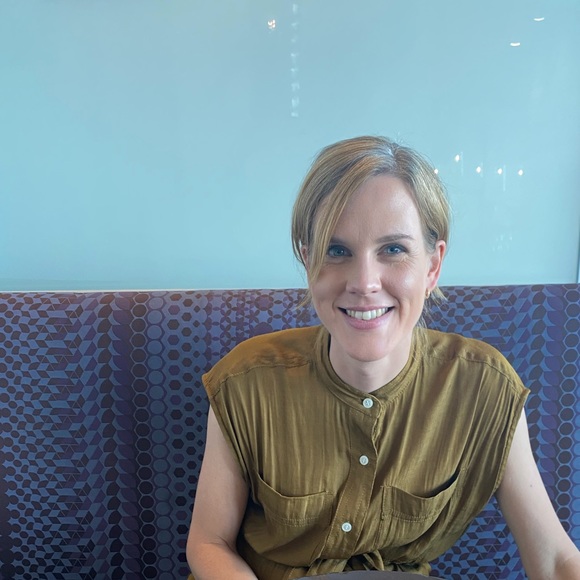 Meet your Posher, Trish - Picture 1 of 1